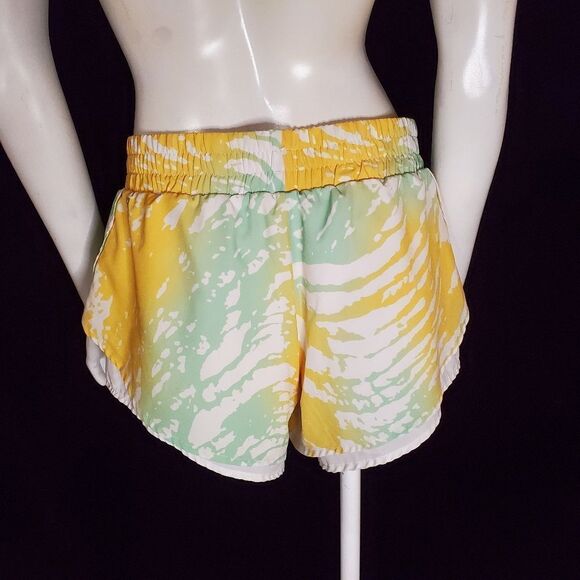 Fabletics Latrice Aura Green & Yellow Shorts (M) - Picture 7 of 7